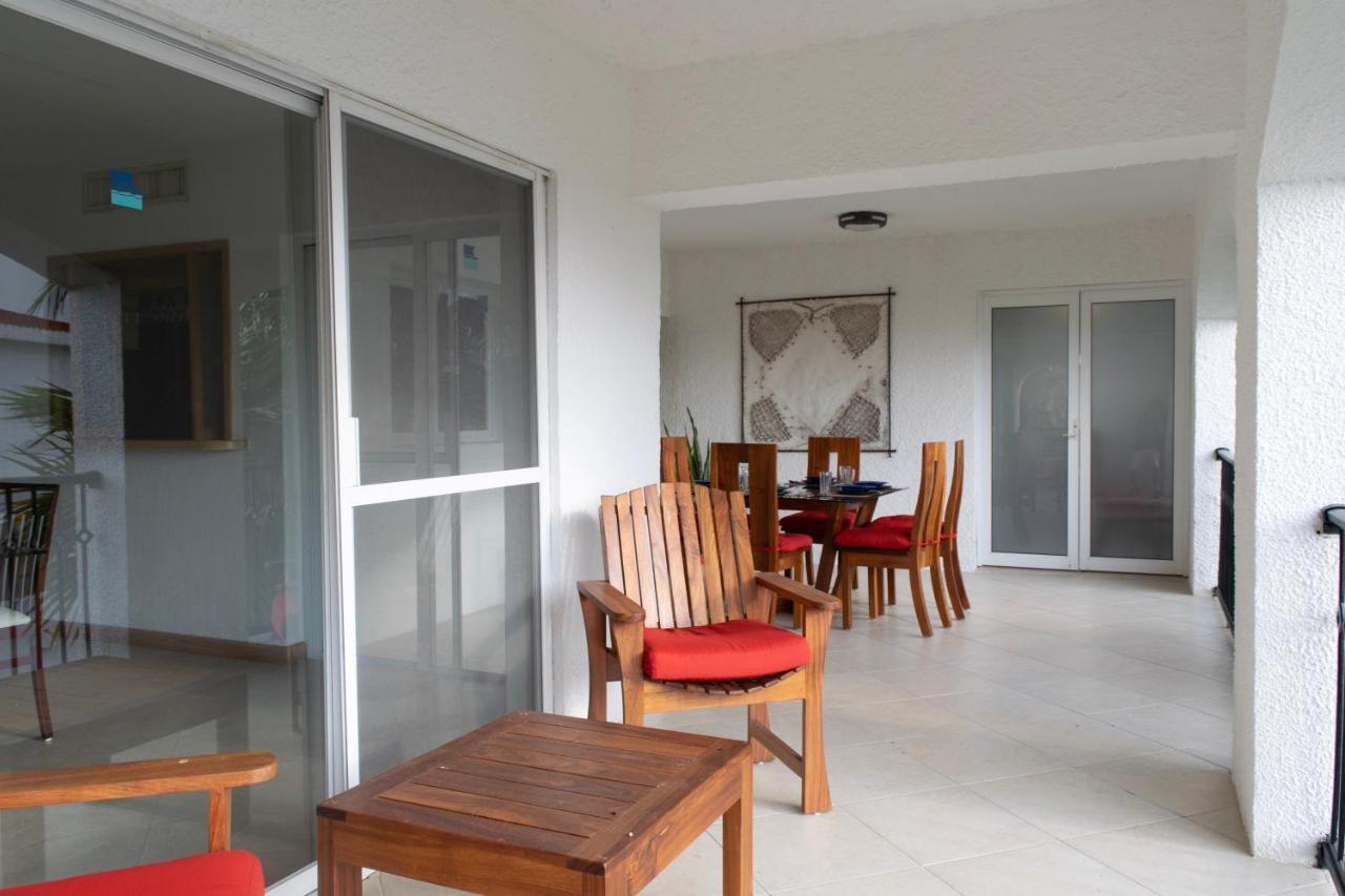 Oceanfront Condo At Voted Best Cancun Sandy Beach Exterior photo